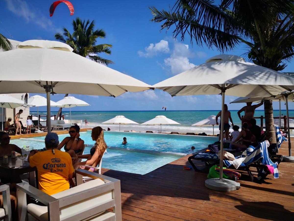 Beachside Corasol El Amanecer De Frida Para 2 Personas Playa del Carmen Buitenkant foto